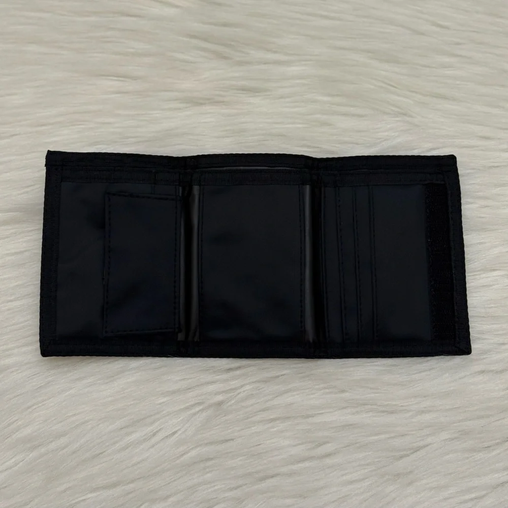 JORDACHE - BLACK BLUE NYLON SPORT VARSITY CLUB TRIFOLD VELCRO WALLET